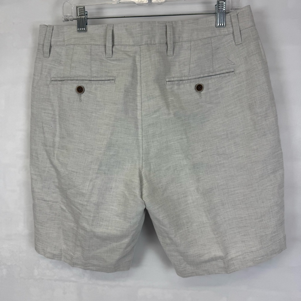 Untuckit Paumanok Linen Blend Flat Front Shorts 9” Inseam‎ Size 34 Gray Men’s - Picture 3 of 10